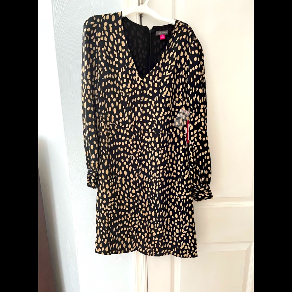 Beautiful speckled dress.